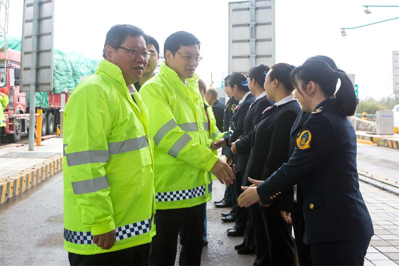 Z6��������ʱ���й����ٷ���վ