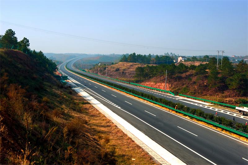 Z6��������ʱ���й����ٷ���վ