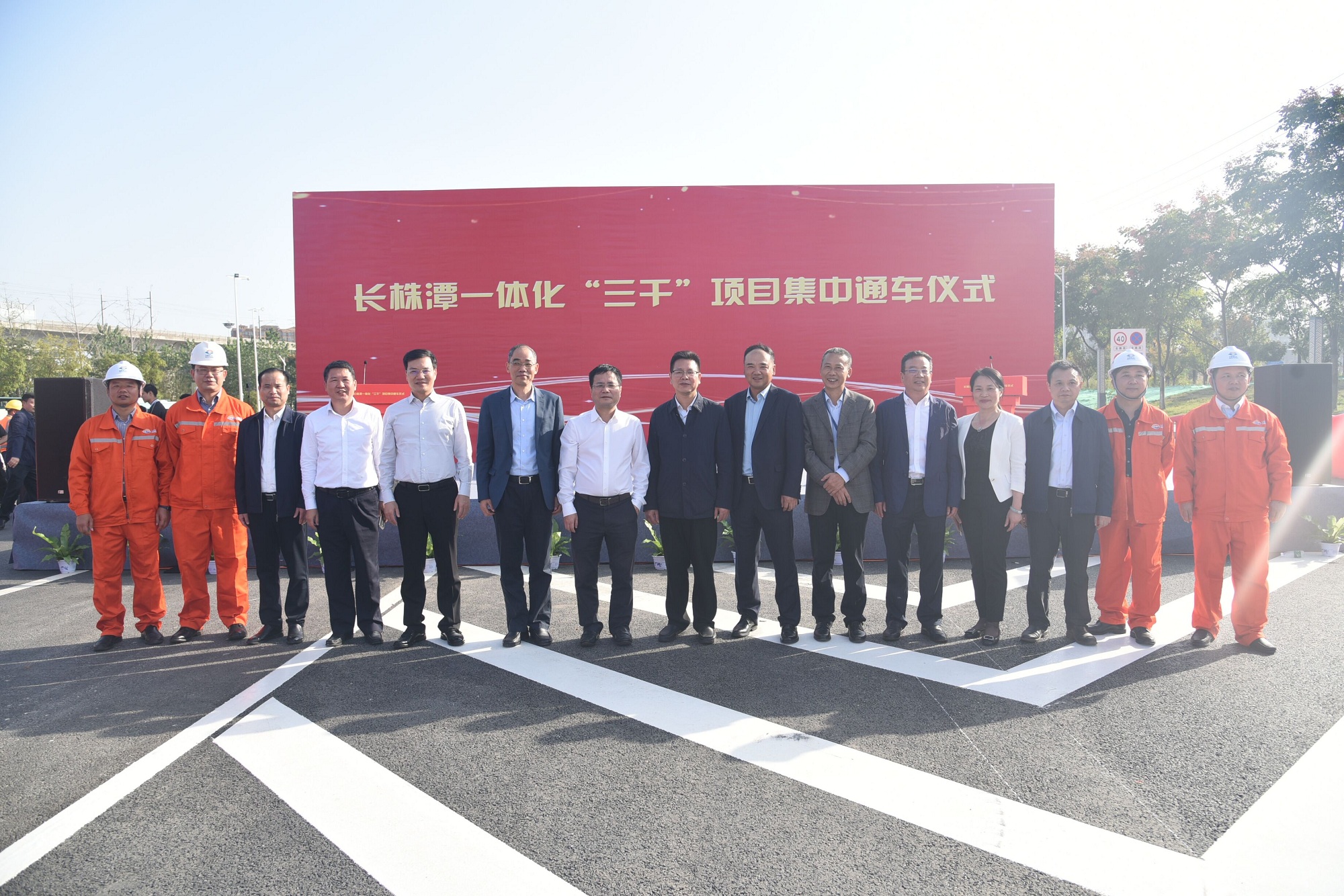 20201030875266.jpg ½»Ë®½¨Z6×ðÁú¿Ê±ºÏÓ°.jpg