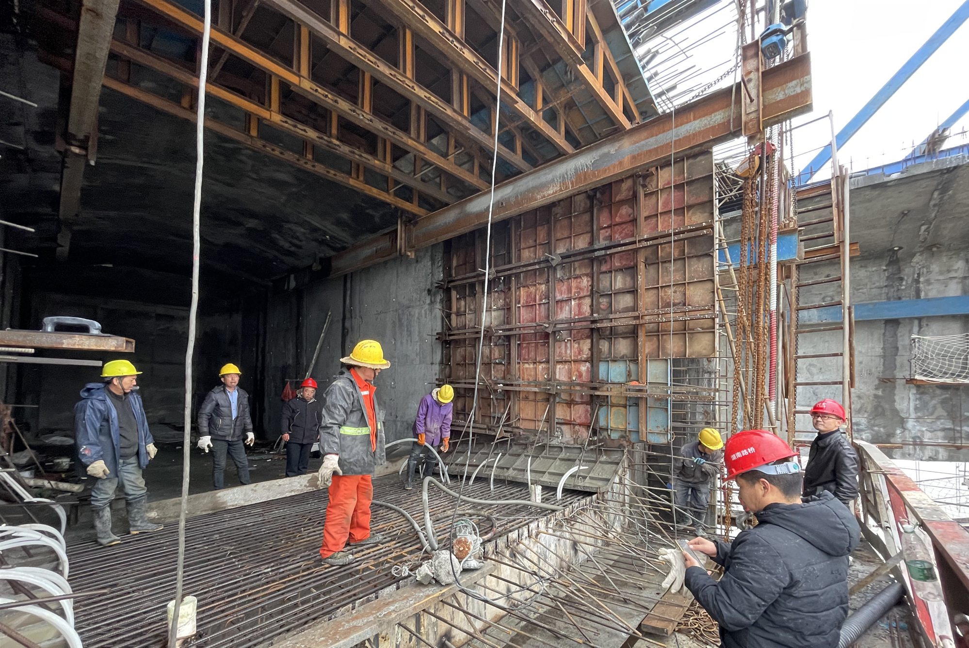 20210406435395.jpg 6伍益十三标106#墩右幅5#块_副本.jpg