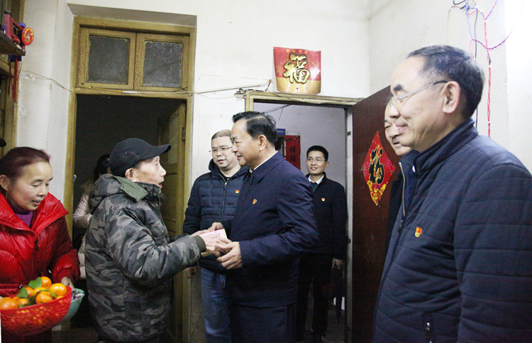 20220209106757.jpg 2周雄飞慰问IMG_1625_副本.jpg