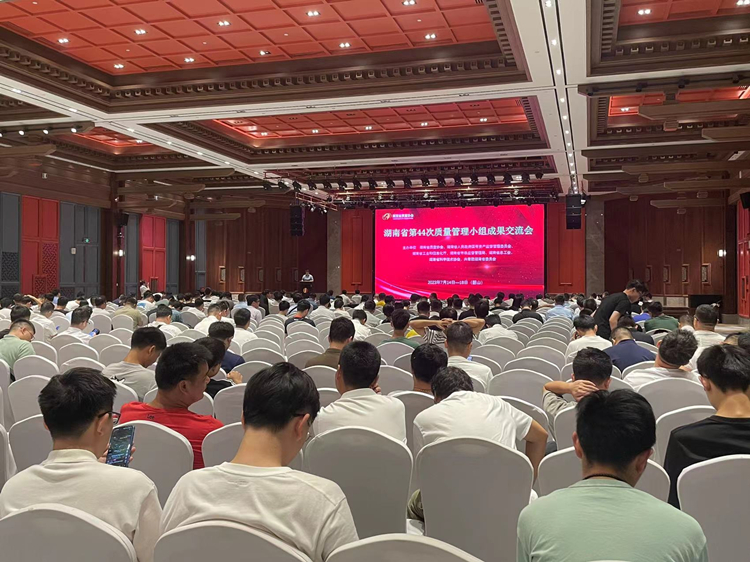 ��44 ��ɹ���������Ƭ.jpg