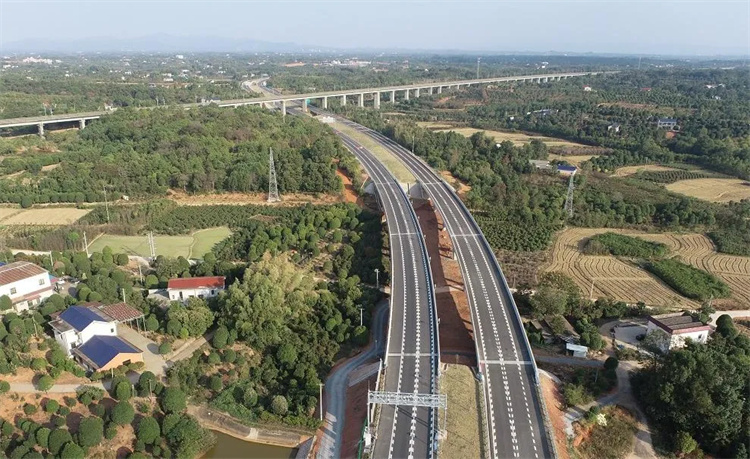 20240605763641.jpg 640 (2).jpg